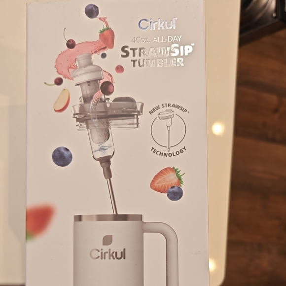 Cirkul Rose Pink StrawSip Tumbler - Picture 2 of 6